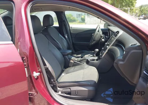 2015 Chevrolet Malibu 1Lt z USA, uszkodzony, nr VIN 1G11C5SLXFF338973